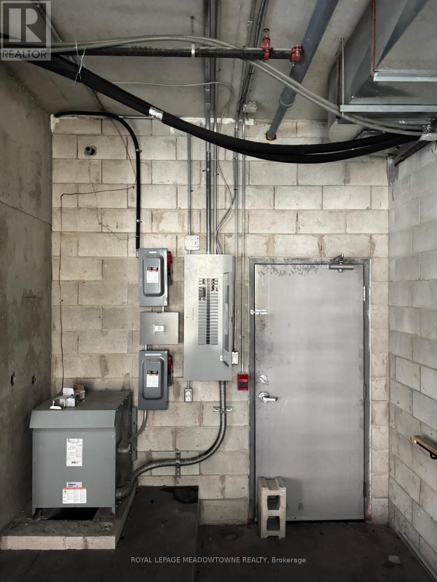 C5A - 150 Main Street W, Hamilton, ON