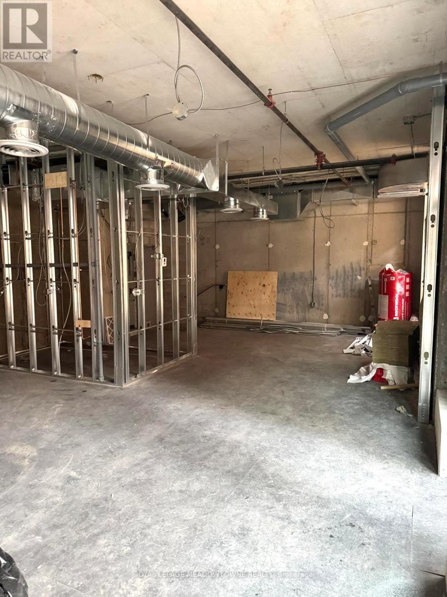 C5A - 150 Main Street W, Hamilton, ON