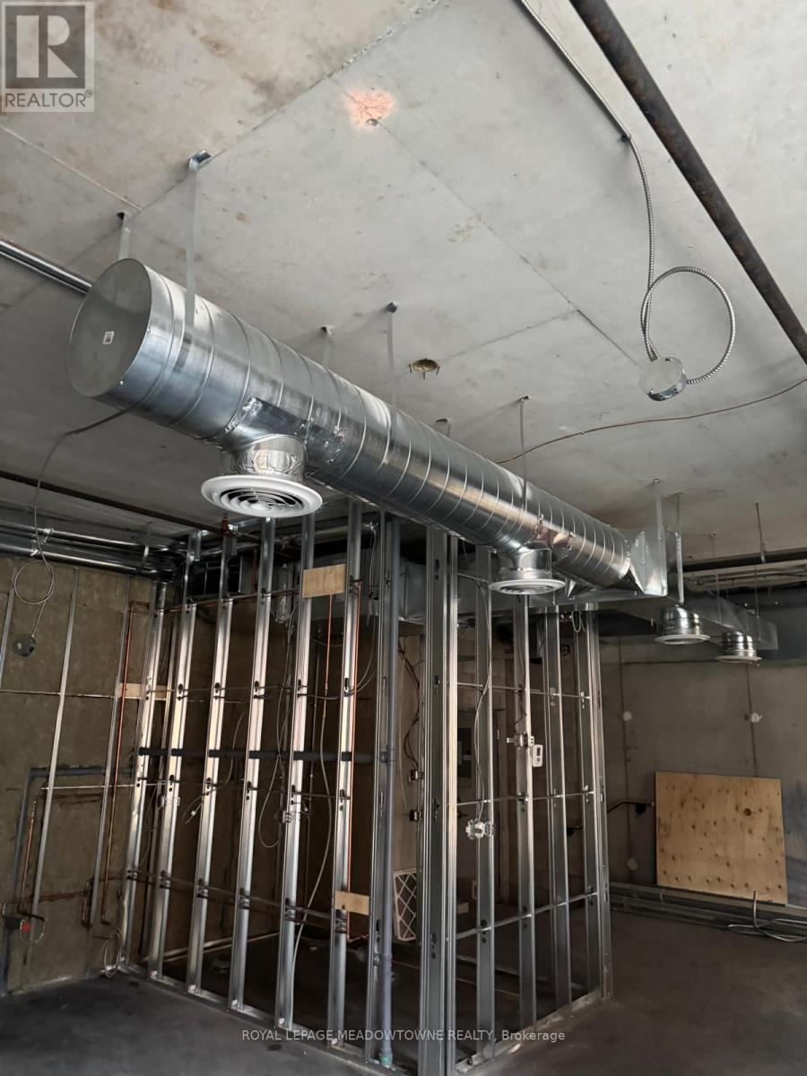 C5A - 150 Main Street W, Hamilton, ON