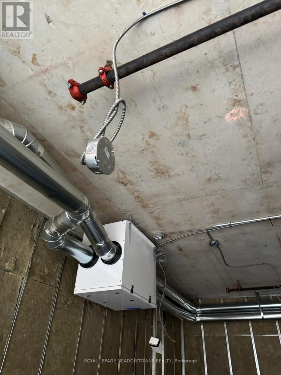 C5A - 150 Main Street W, Hamilton, ON