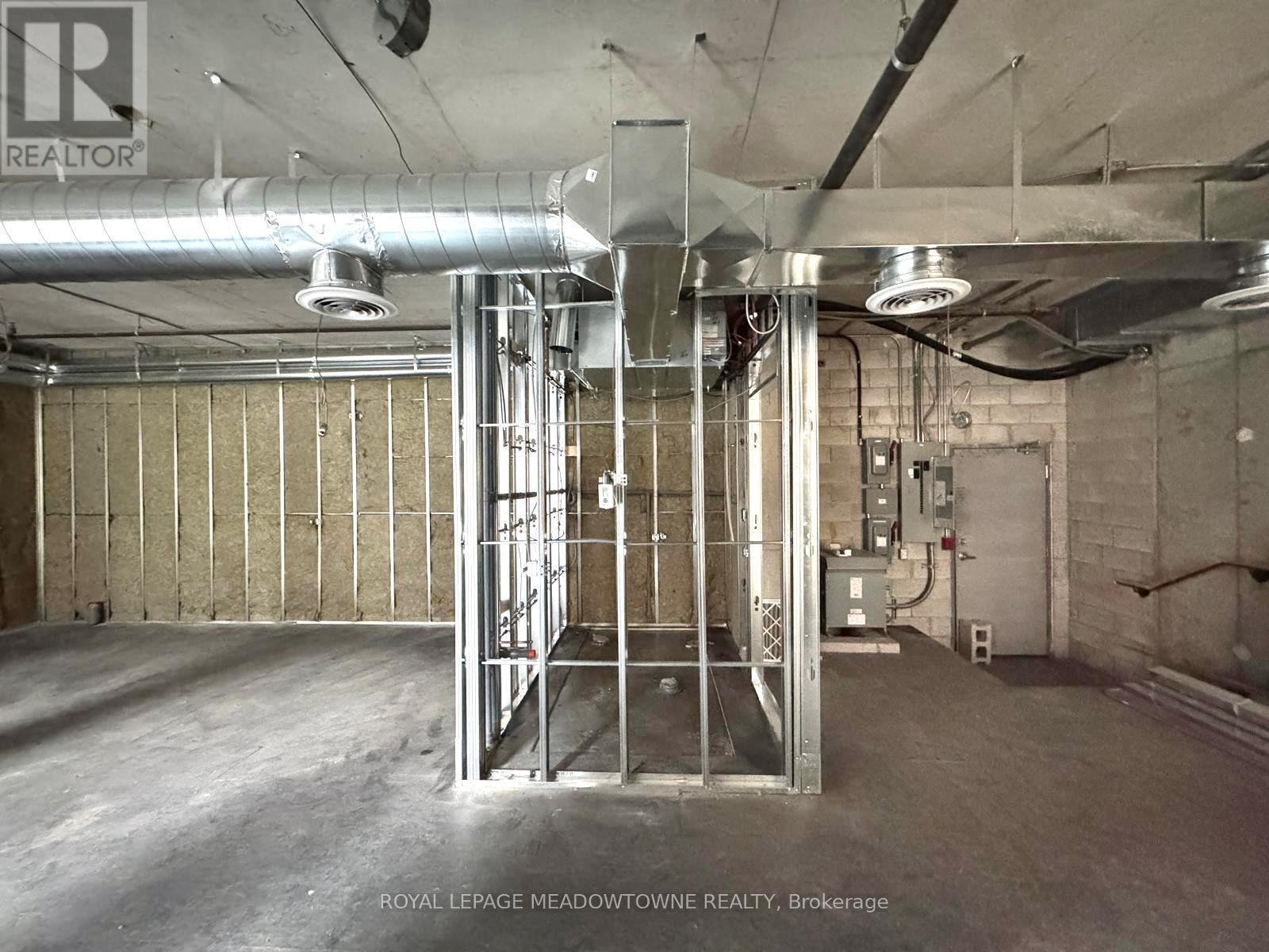 C5A - 150 Main Street W, Hamilton, ON