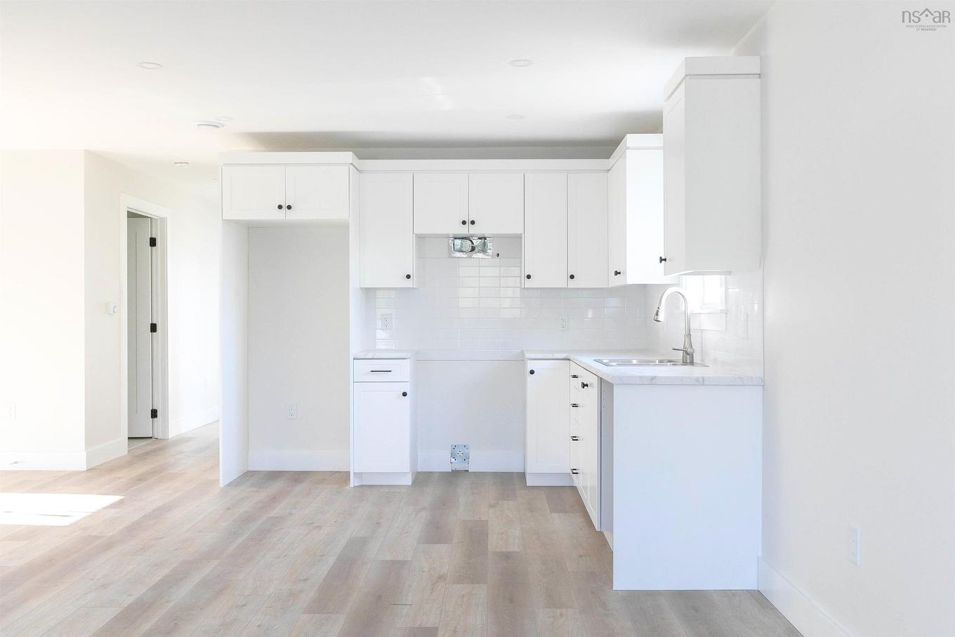 13669 Highway #1, Hants Border, NS