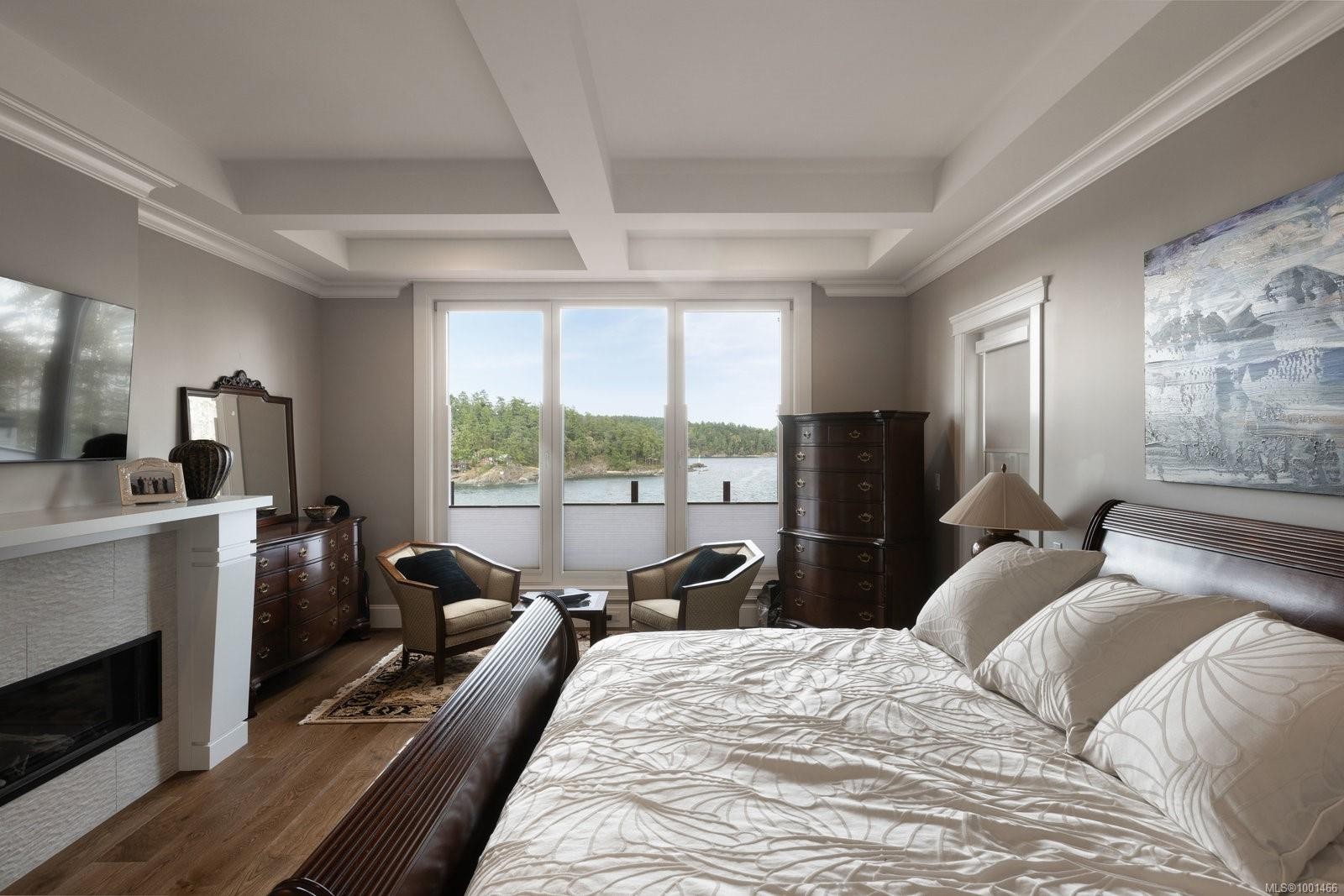 10865 Fernie Wynd Rd, North Saanich, BC