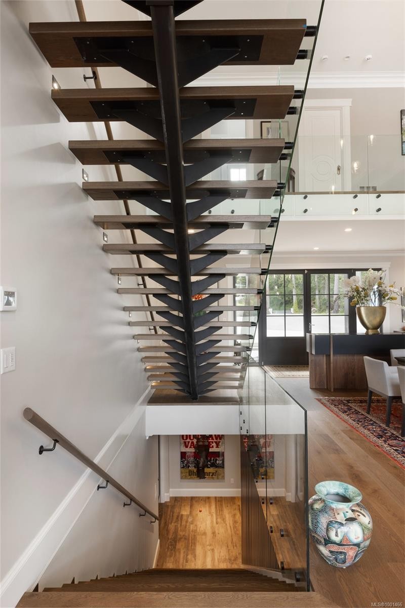 10865 Fernie Wynd Rd, North Saanich, BC