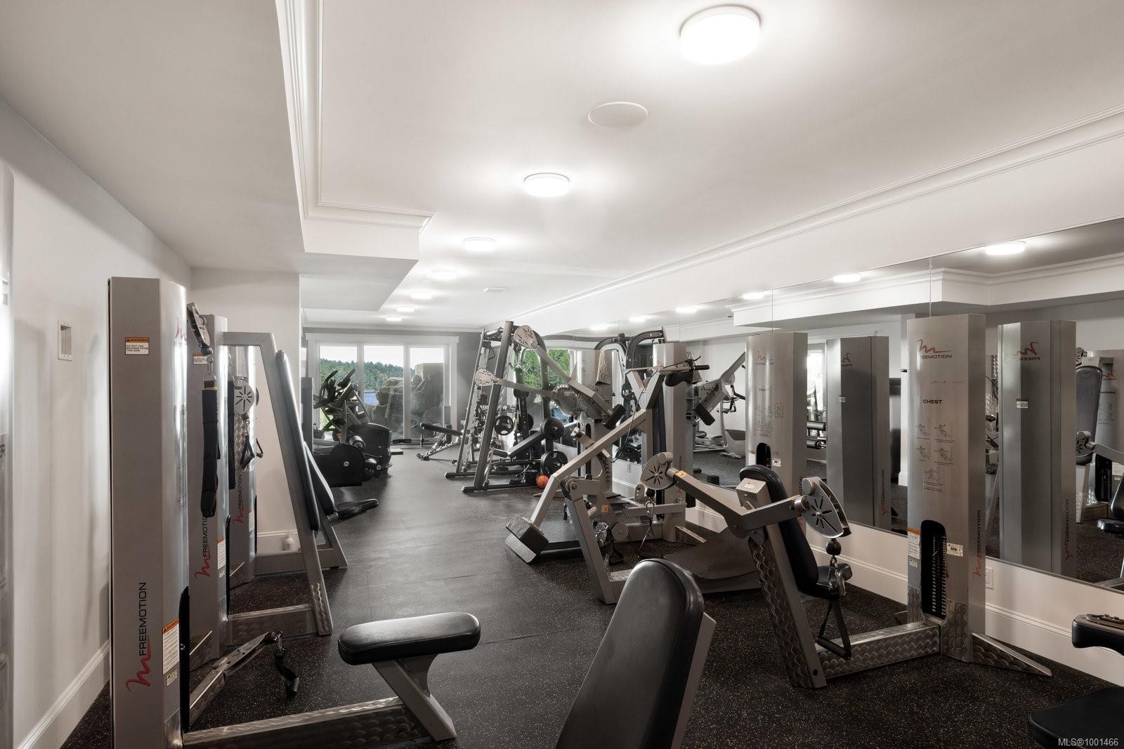 10865 Fernie Wynd Rd, North Saanich, BC