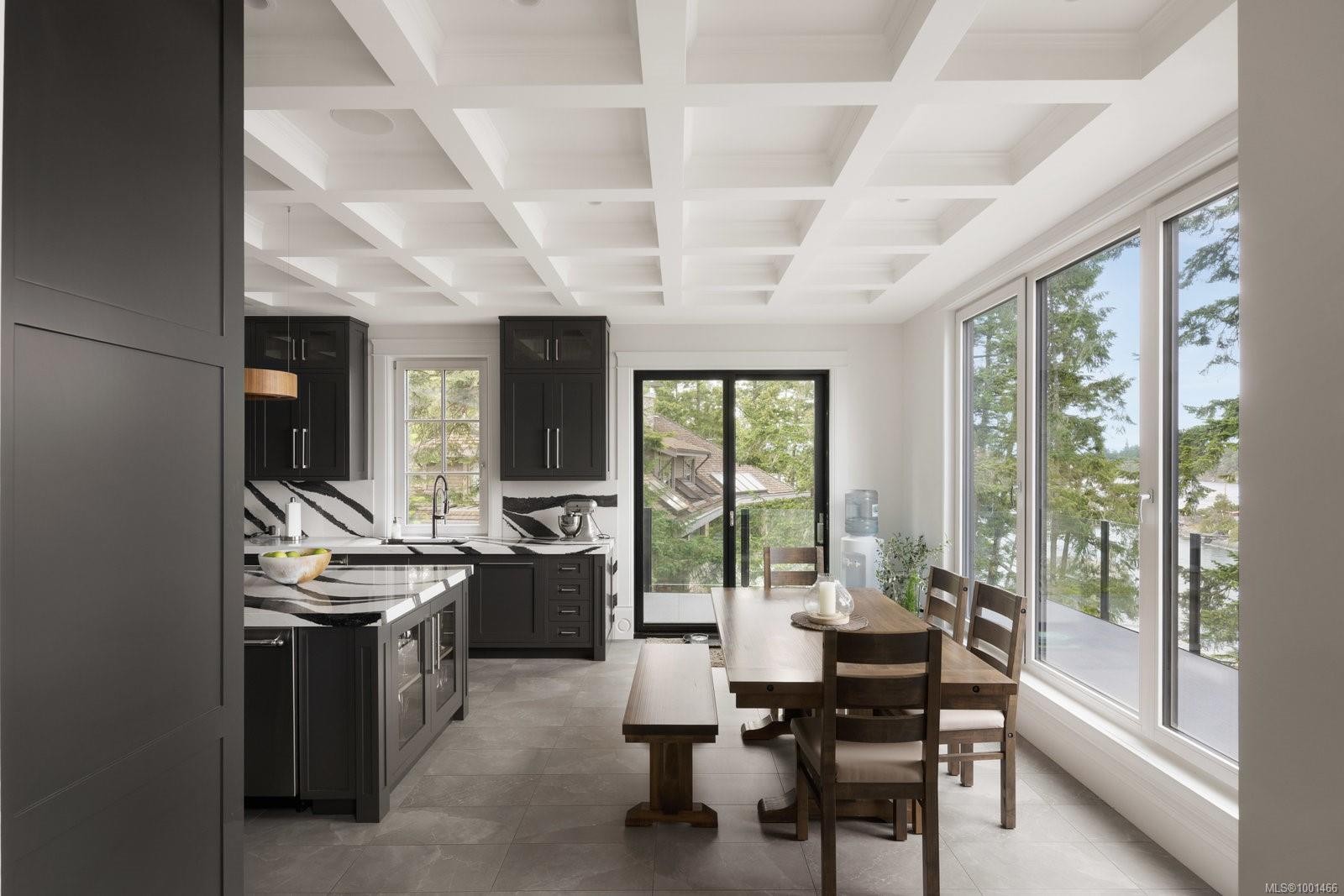 10865 Fernie Wynd Rd, North Saanich, BC