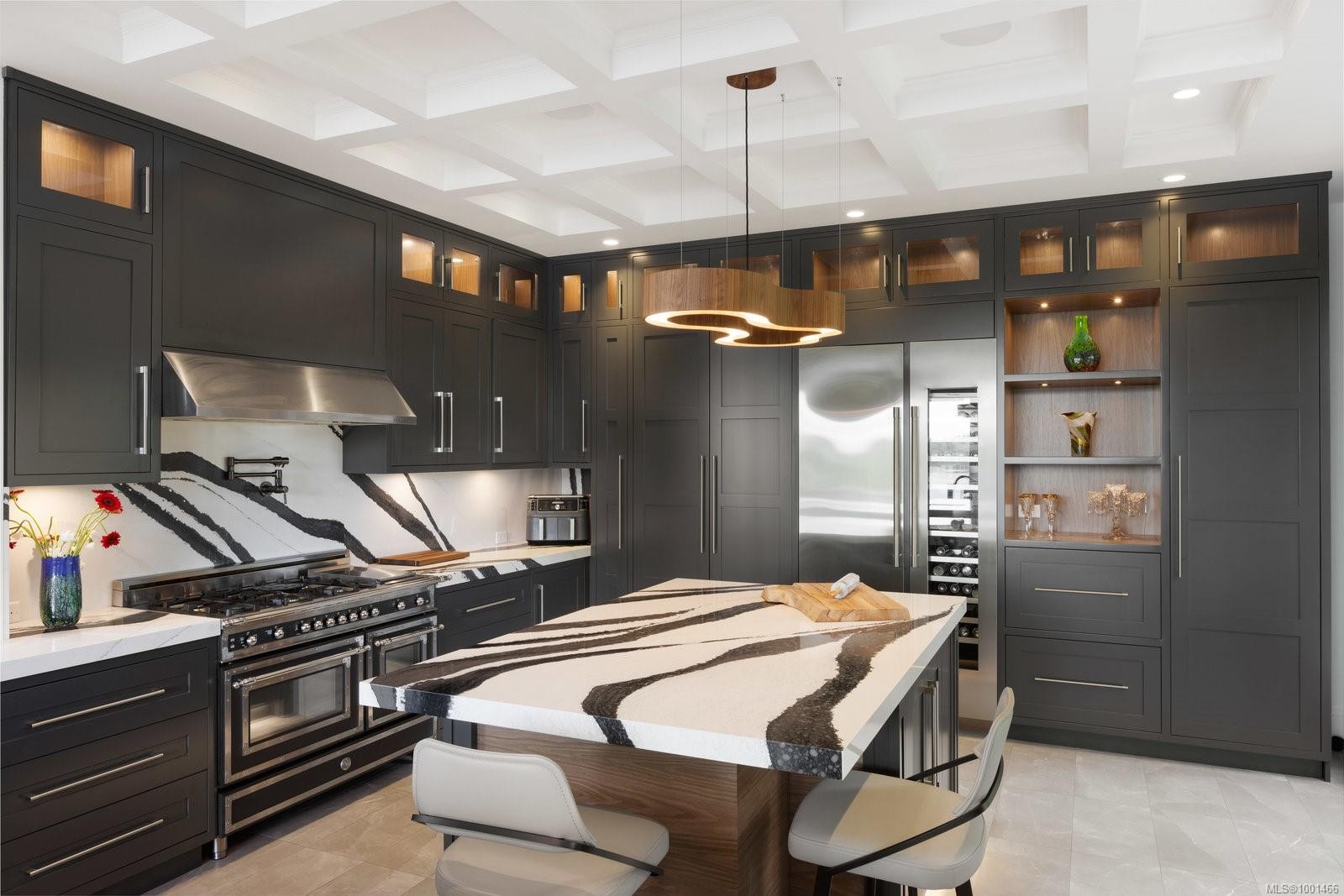 10865 Fernie Wynd Rd, North Saanich, BC