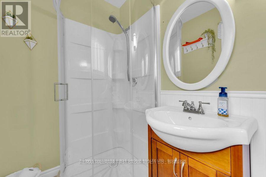 198 Hagerman Lane, Tweed (Hungerford (Twp)), ON - Indoor Photo Showing Bathroom