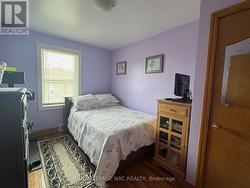 2nd bedroom with closet -