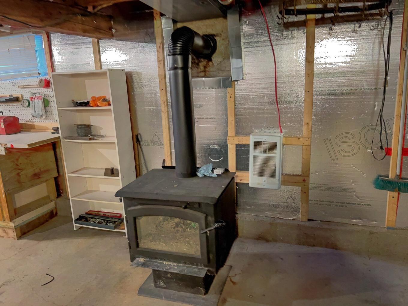 Workshop - 106 Rue Rustico N., Saint-Alexis-De-Matapédia, QC - Indoor Photo Showing Basement