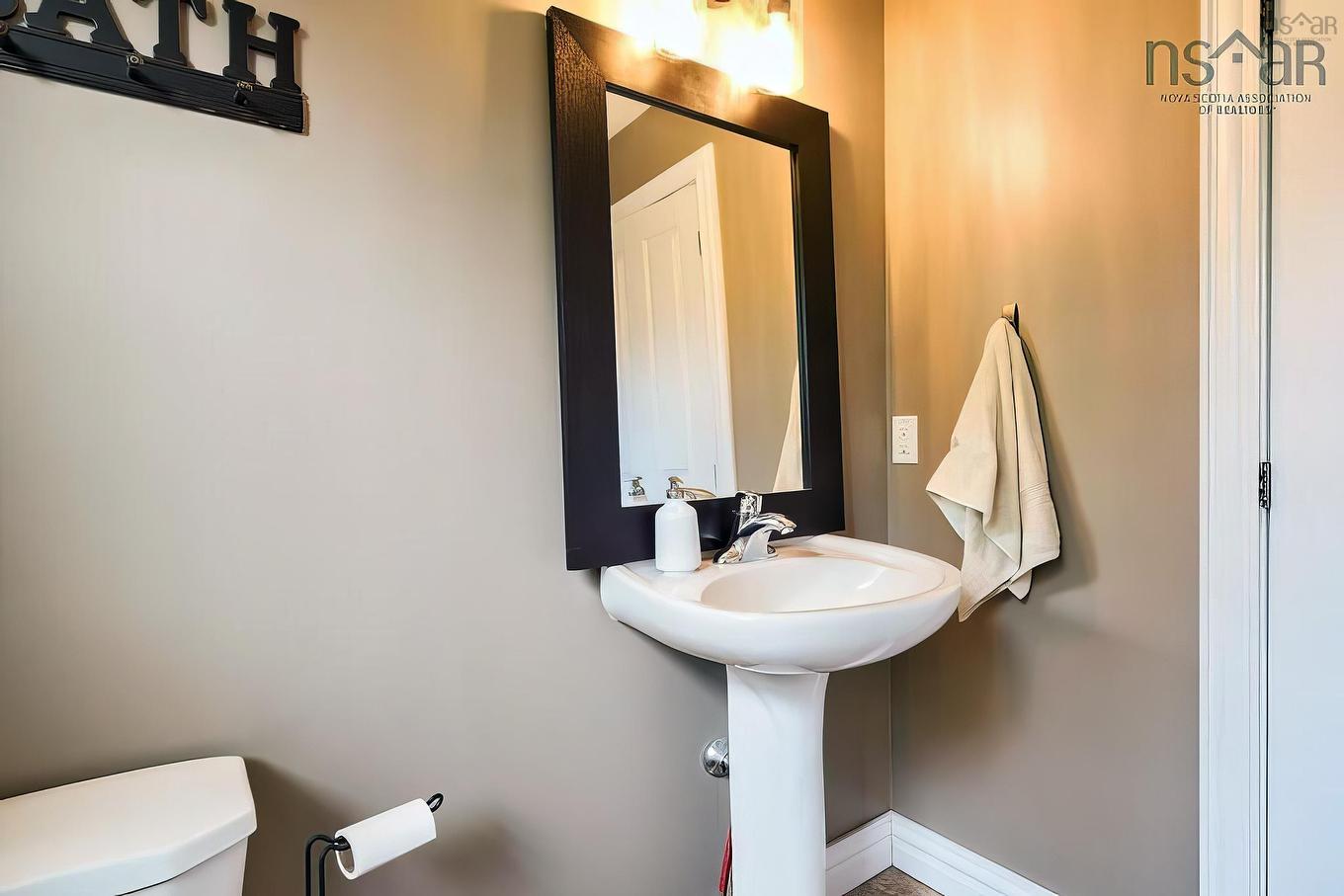 30 Pivot Lane, Hatchet Lake, NS