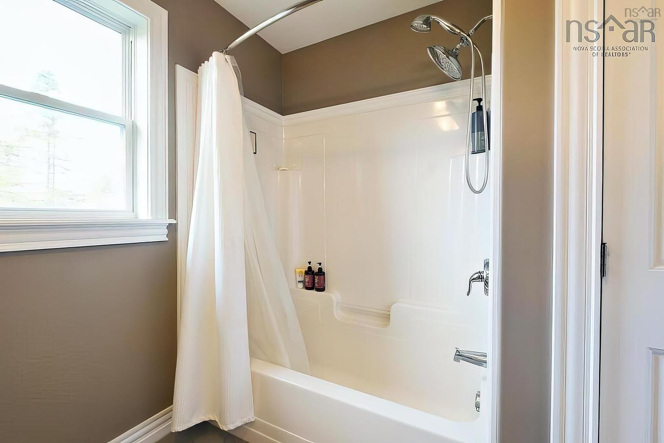 30 Pivot Lane, Hatchet Lake, NS