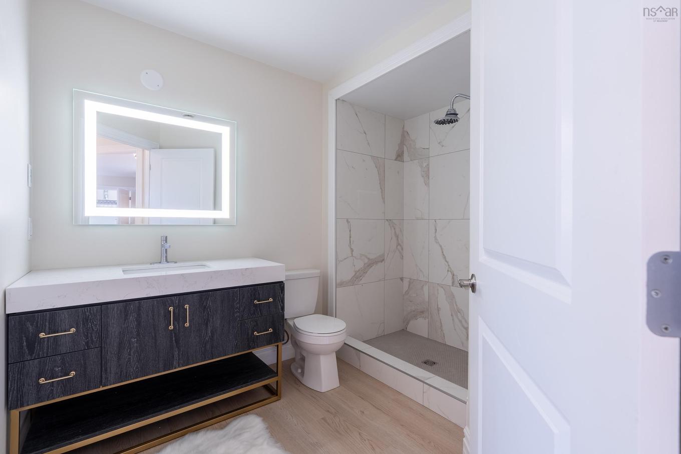 207 89 Pebblecreek Crescent, Dartmouth, NS