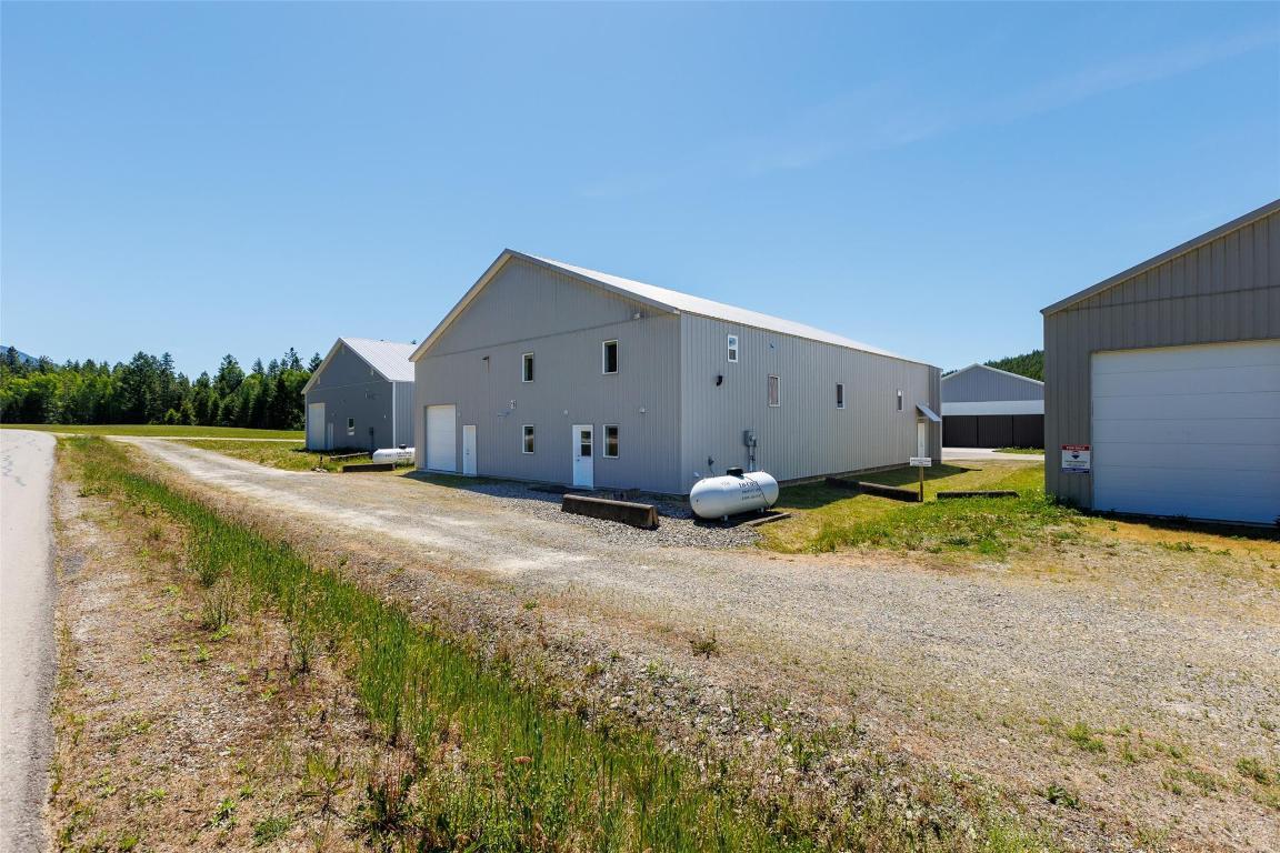 16-1993A Airport Road, Creston, BC