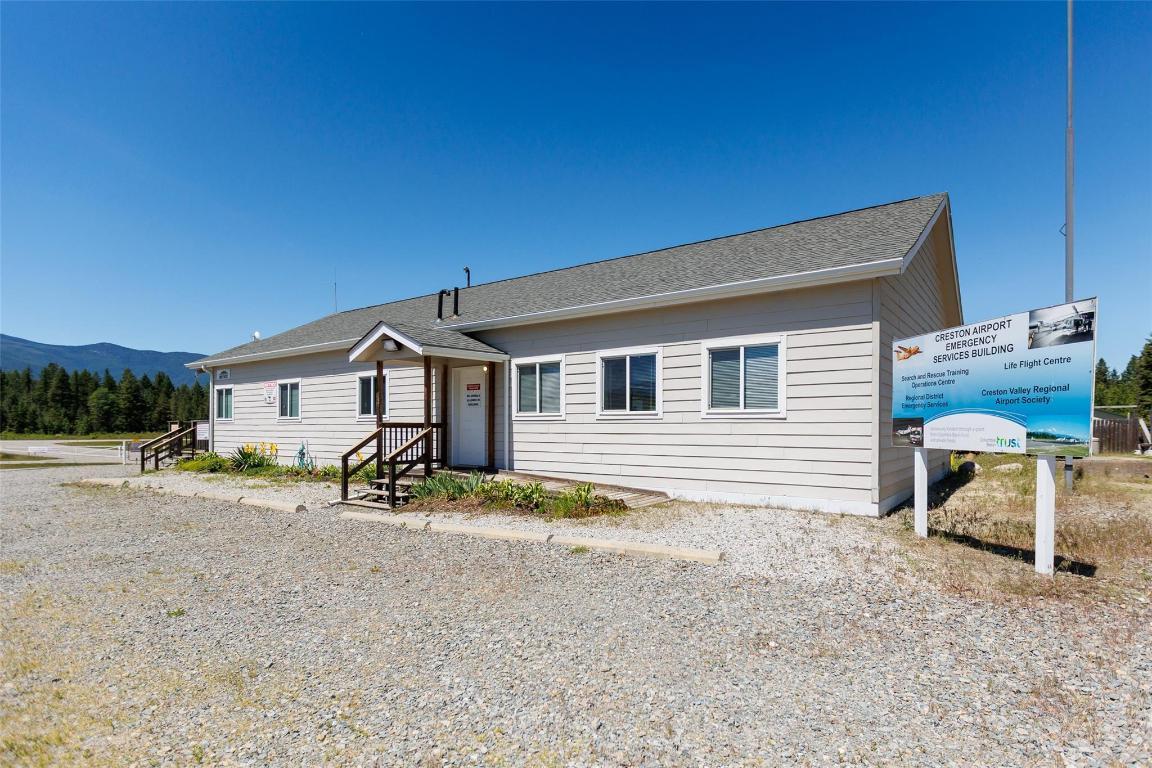 16-1993A Airport Road, Creston, BC