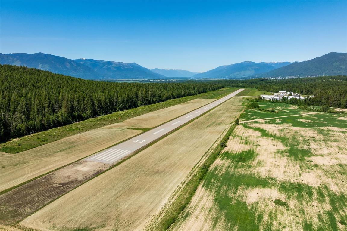 16-1993A Airport Road, Creston, BC