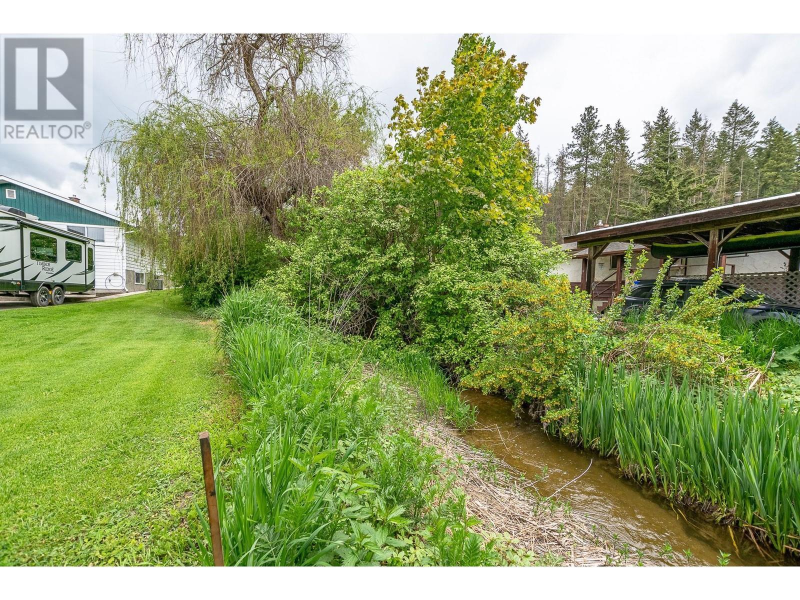 6601 97A Highway, Enderby, BC - Outdoor