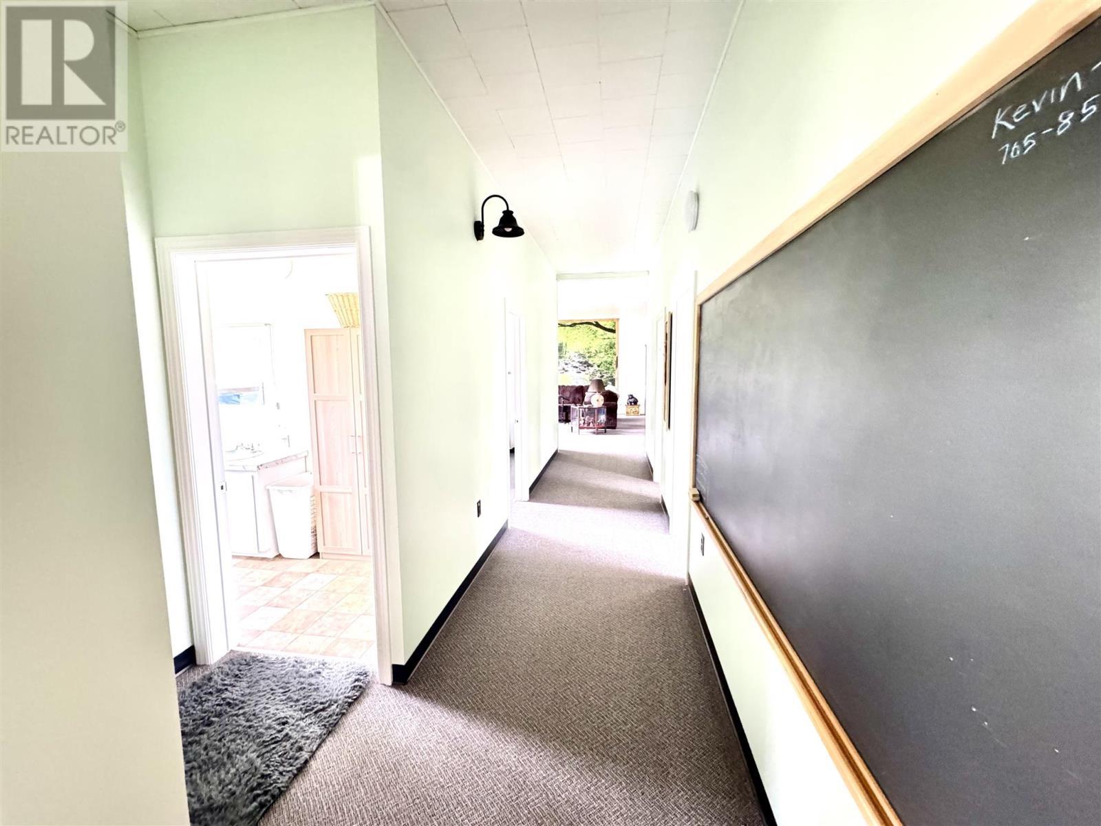 323 Hardy Ave, Wawa, ON - Indoor Photo Showing Other Room