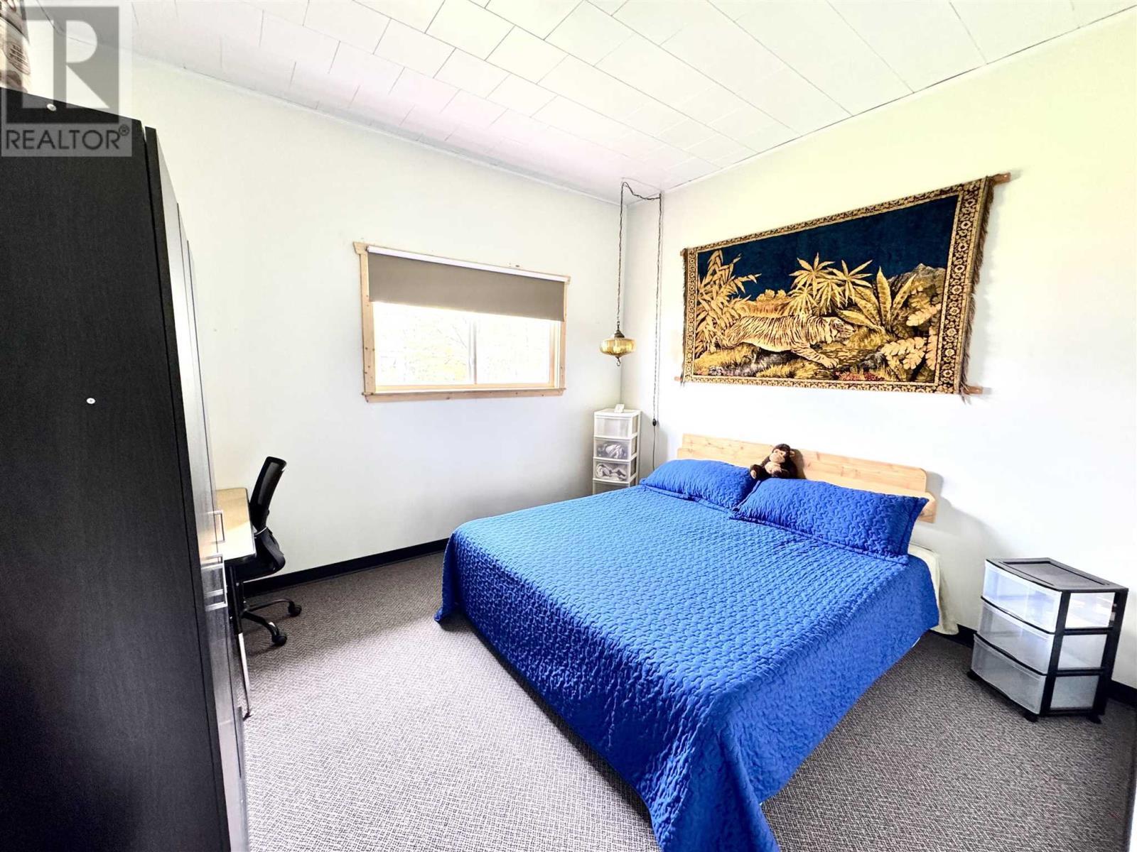 323 Hardy Ave, Wawa, ON - Indoor Photo Showing Bedroom