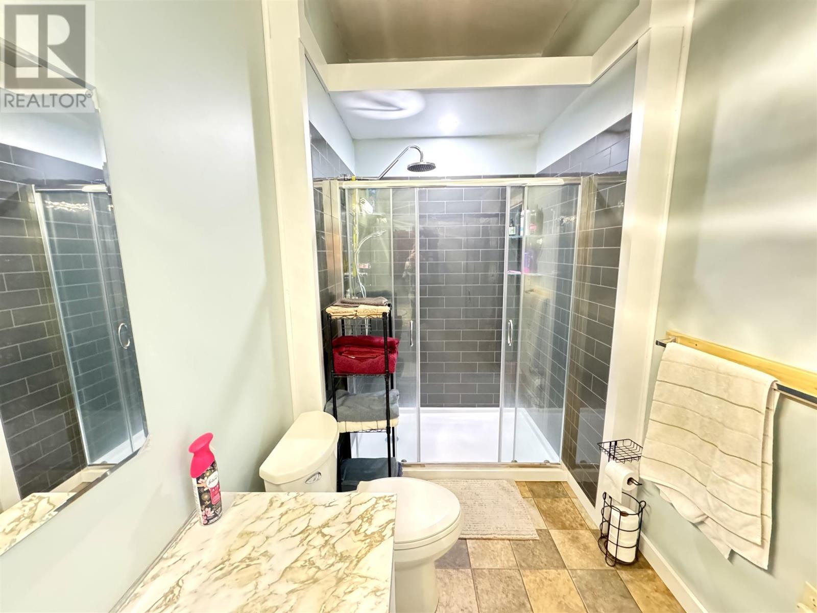 323 Hardy Ave, Wawa, ON -