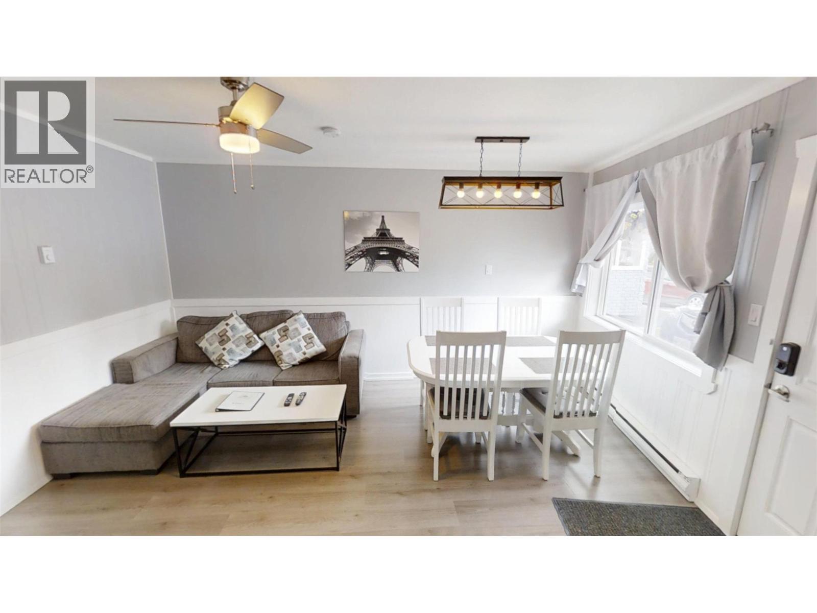 Suite Typical - 5000 Highway 93 Highway, Radium Hot Springs, BC