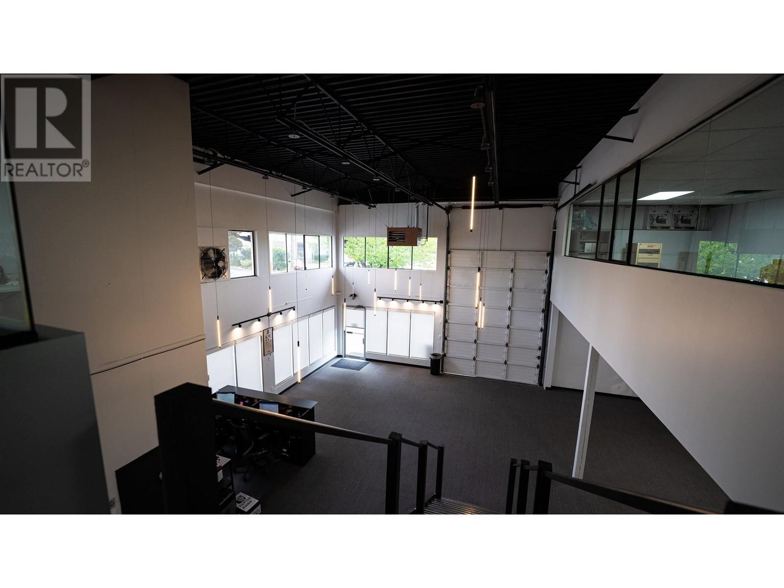 1,2,3 2900 Smith Street, Richmond, BC