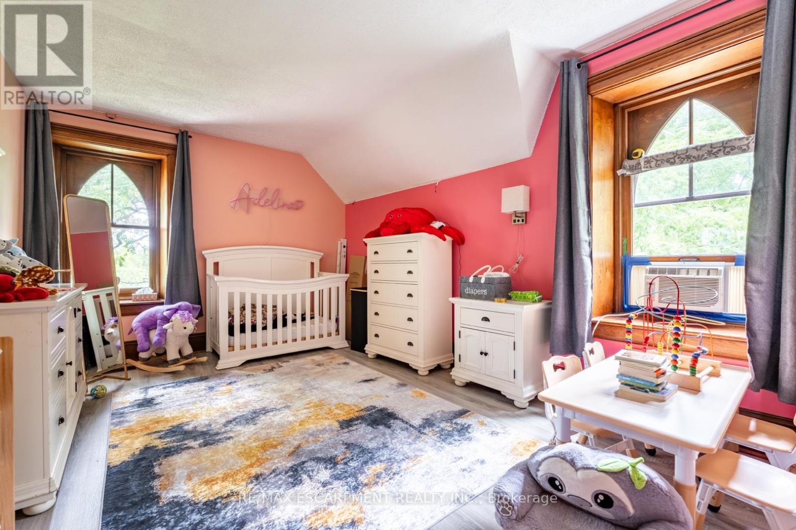 1172 8Th Concession Road W, Hamilton, ON - Indoor Photo Showing Bedroom