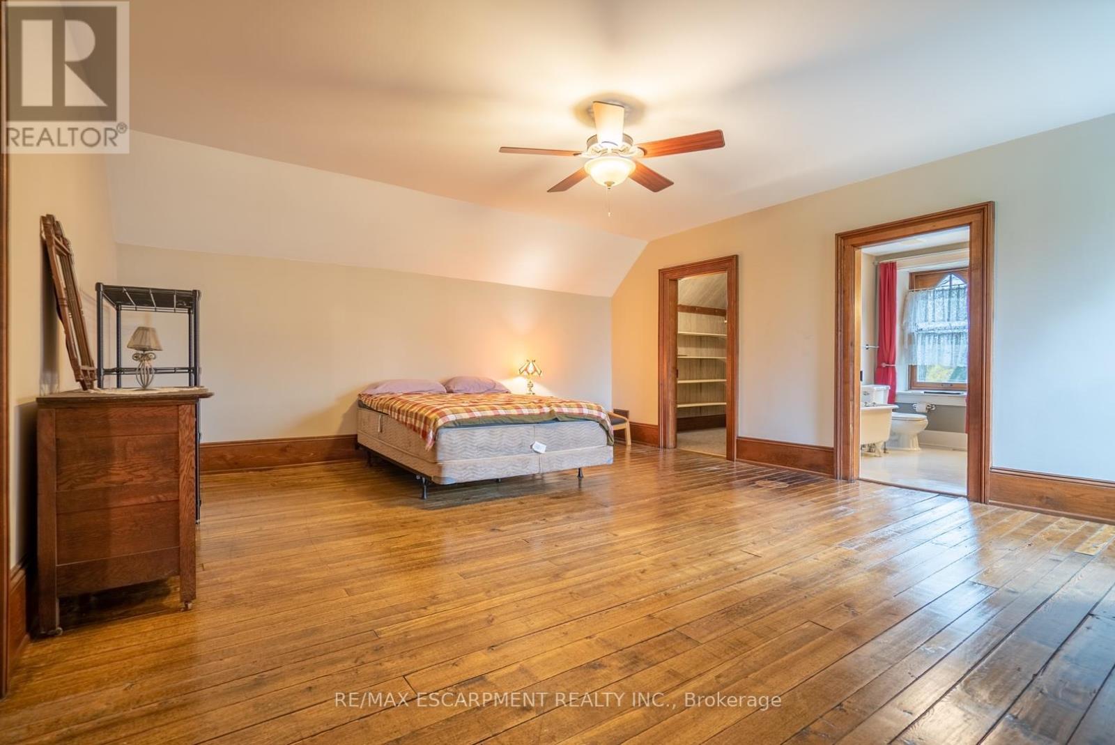 1172 8Th Concession Road W, Hamilton, ON - Indoor