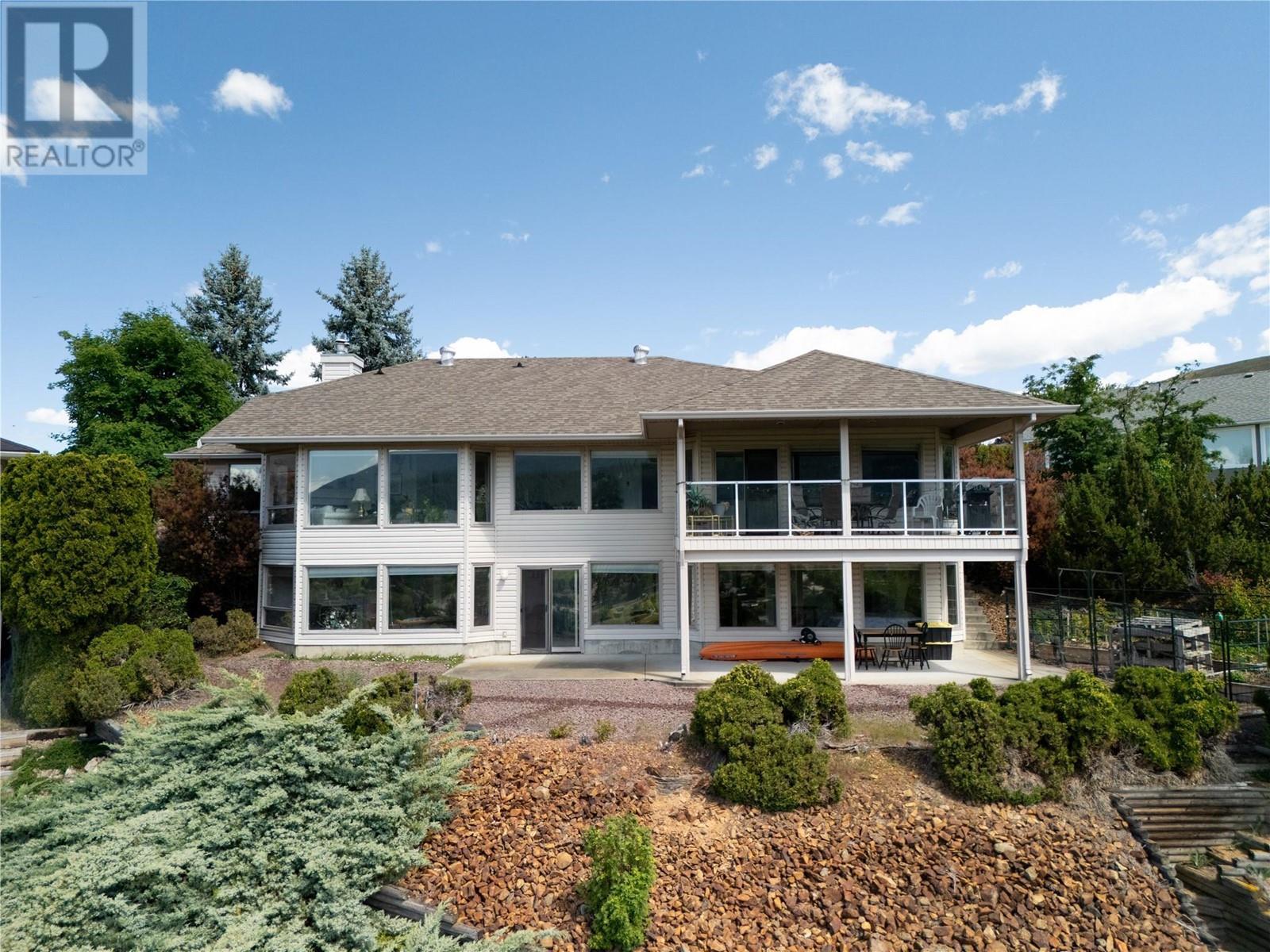 8827 Michael Drive, Coldstream, BC - Outdoor With Facade