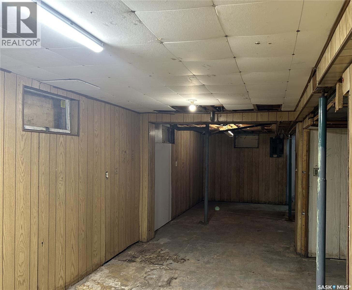 1157 Cameron Street, Regina, SK - Indoor