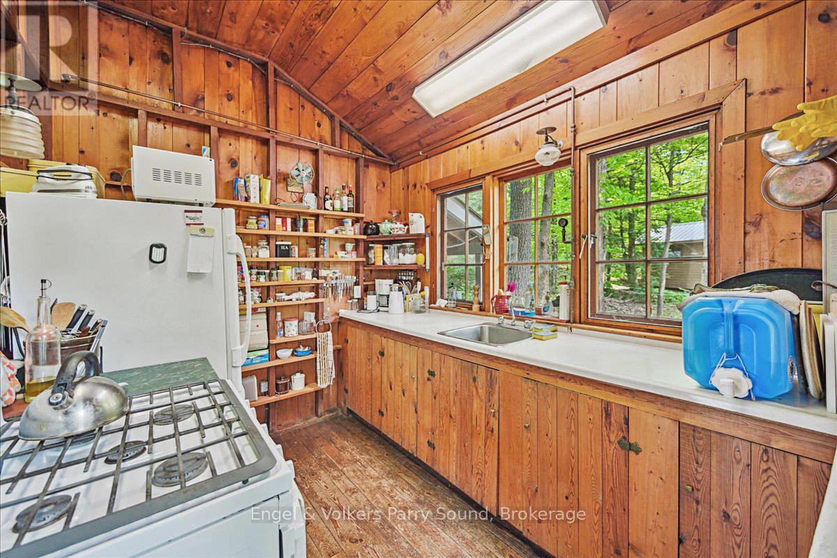 53 Birdwood Lane, Mcdougall, ON - Indoor