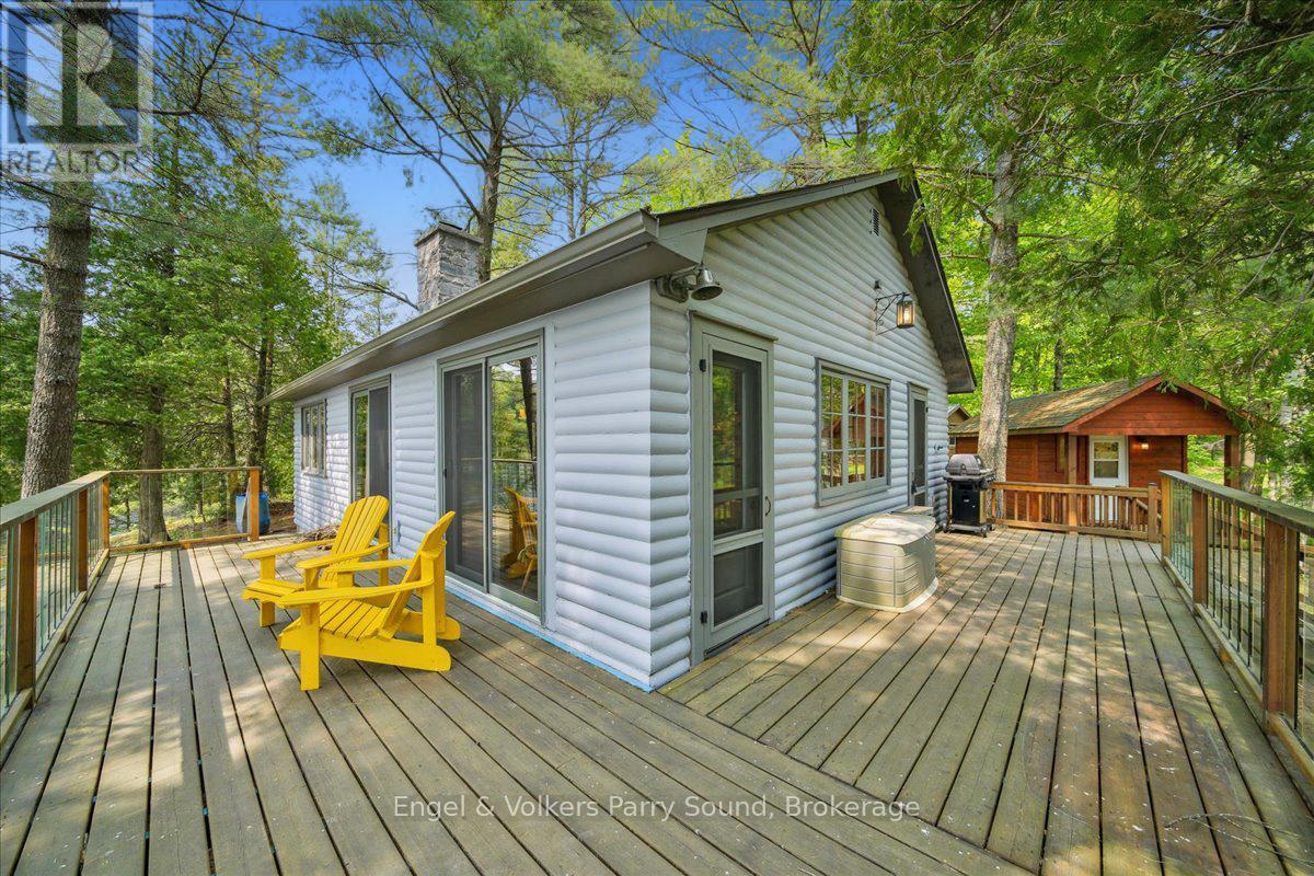 53 Birdwood Lane, Mcdougall, ON - Outdoor With Deck Patio Veranda With Exterior