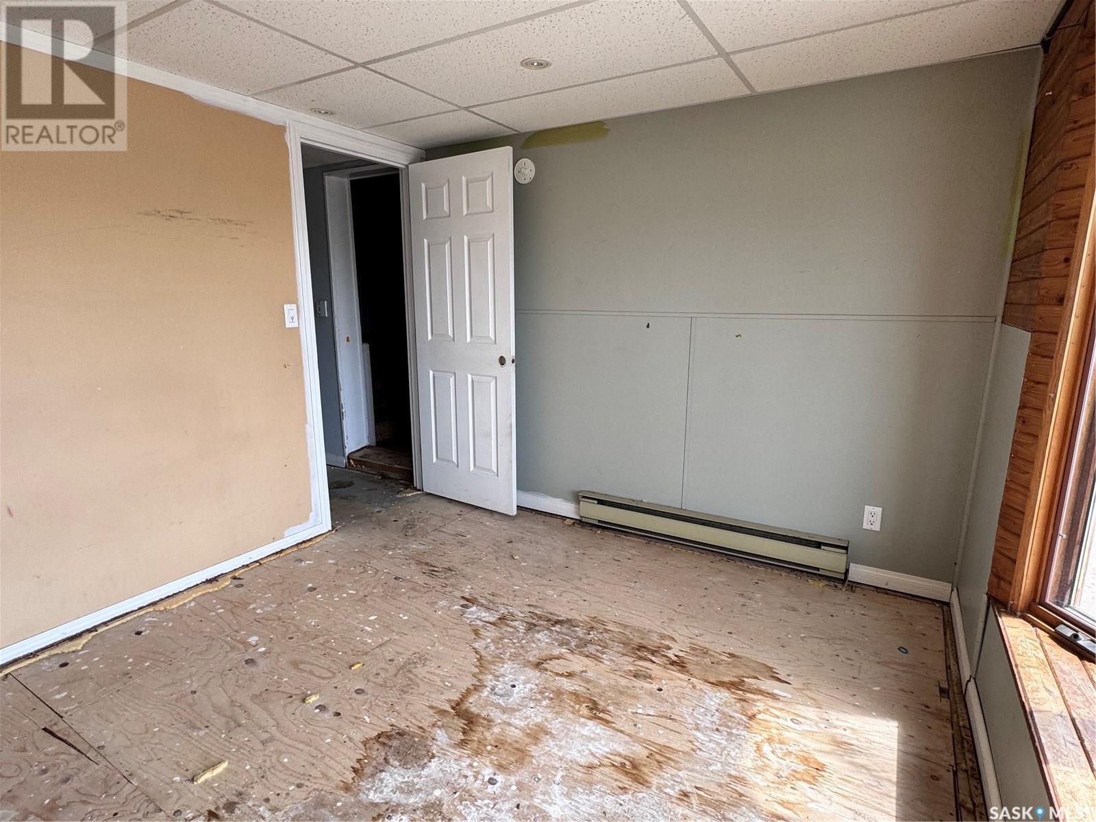 925 Isabelle Street, Estevan, SK - Indoor Photo Showing Other Room