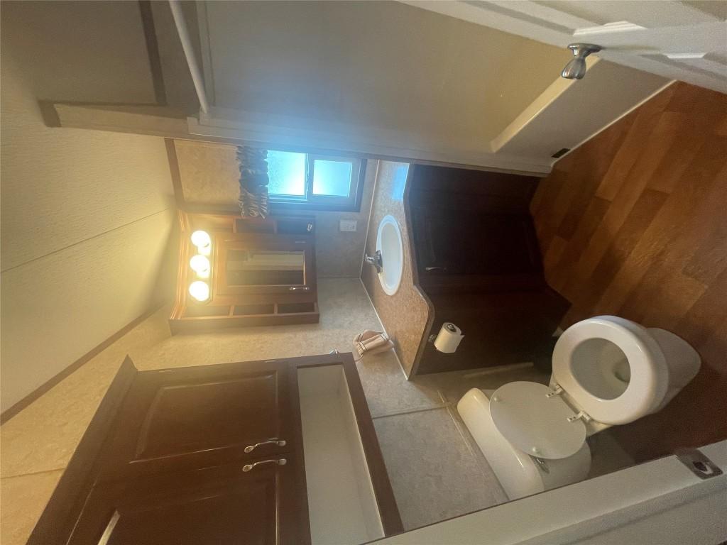 19-2633 Squilax Anglemont Road, Lee Creek, BC