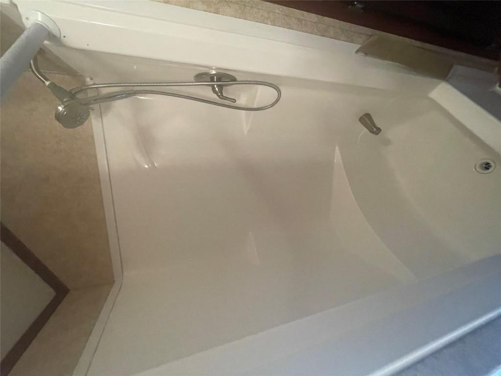 19-2633 Squilax Anglemont Road, Lee Creek, BC