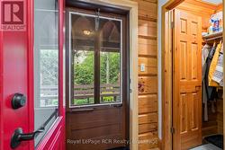 Side entry with large walk in closet. -