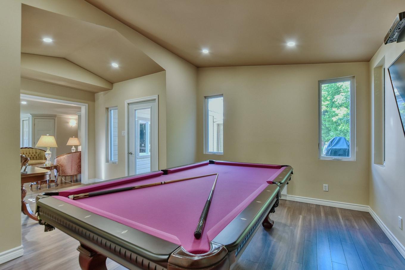 Autre - 14 Rue Duperré, Brownsburg-Chatham, QC - Indoor Photo Showing Other Room