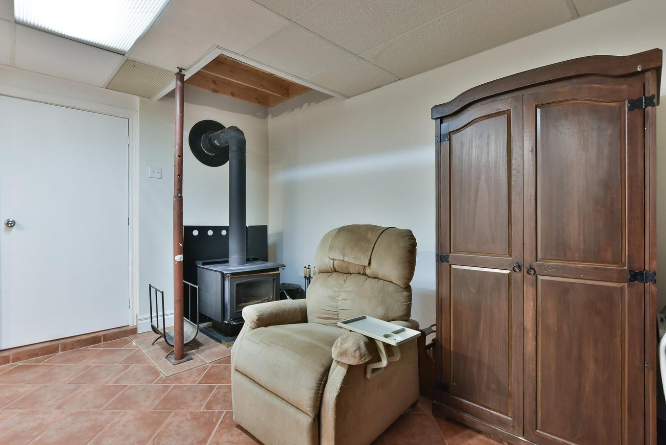 Sous-sol - 14 Rue Duperré, Brownsburg-Chatham, QC - Indoor