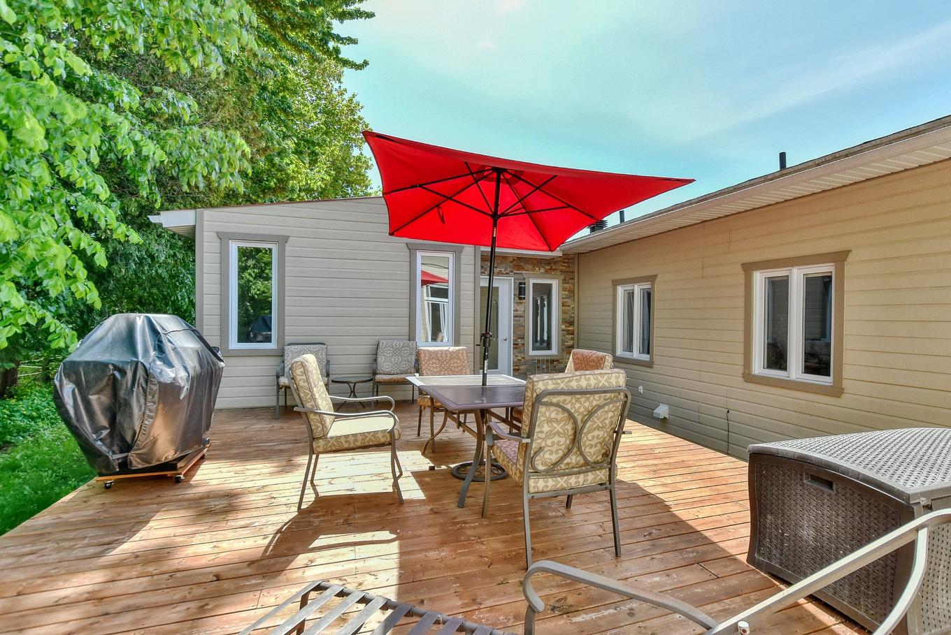 Balcon - 14 Rue Duperré, Brownsburg-Chatham, QC - Outdoor With Deck Patio Veranda With Exterior