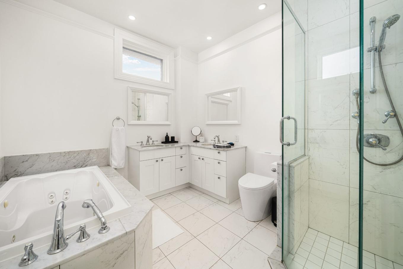 Salle de bains - 3982 Av. Laval, Montréal (Le Plateau-Mont-Royal), QC