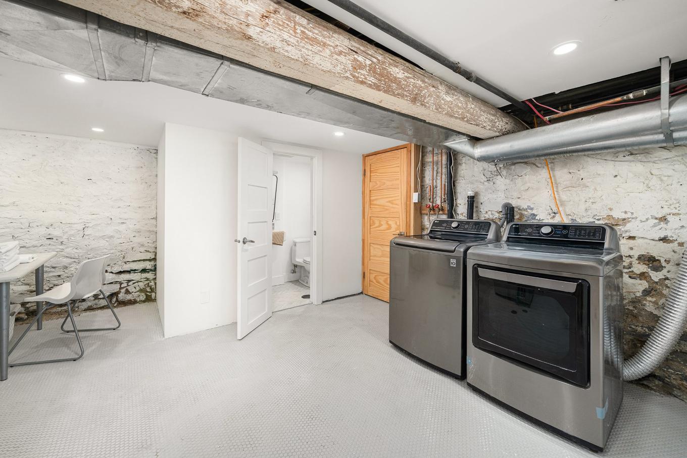 Sous-sol - 3982 Av. Laval, Montréal (Le Plateau-Mont-Royal), QC