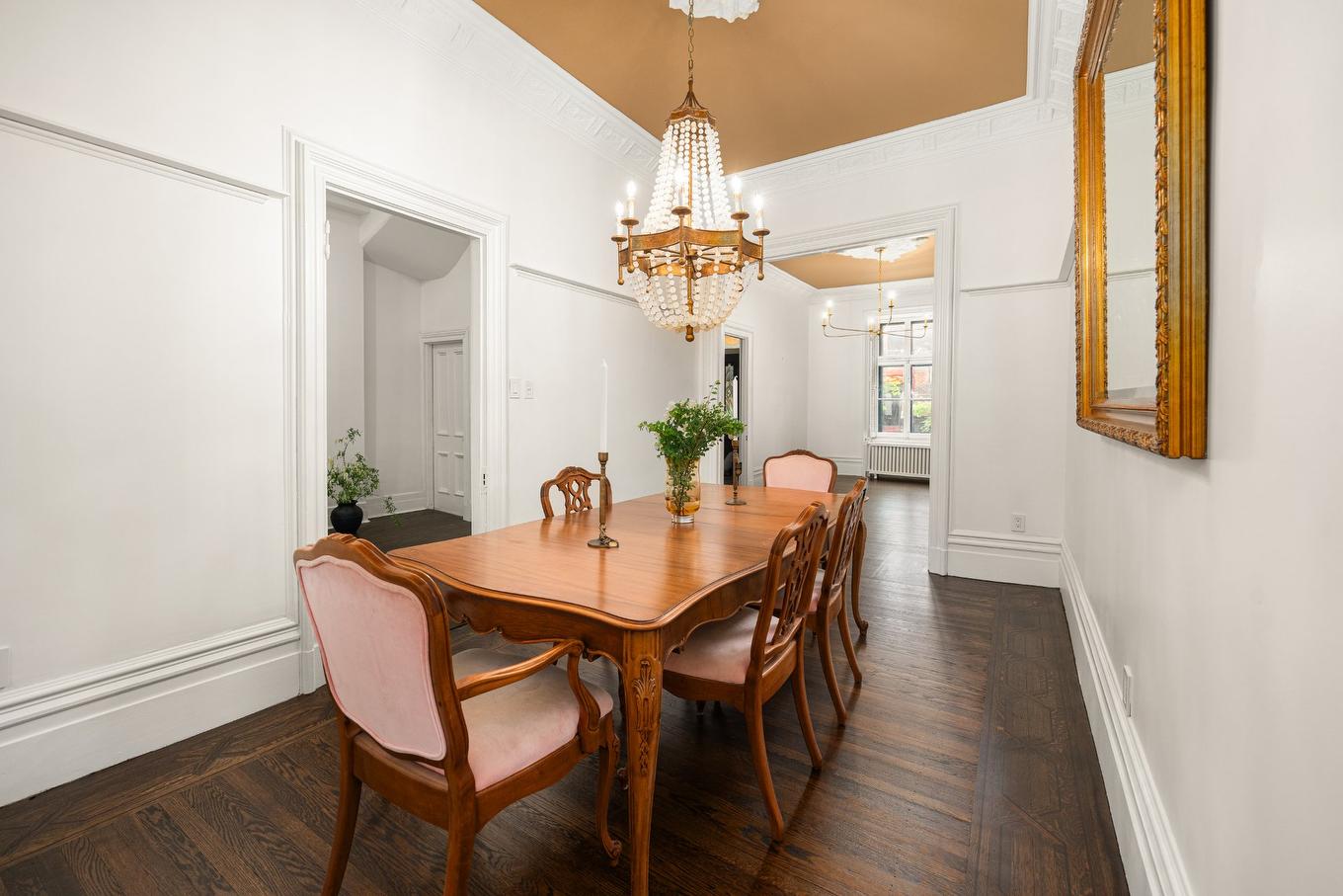 Salle à manger - 3982 Av. Laval, Montréal (Le Plateau-Mont-Royal), QC