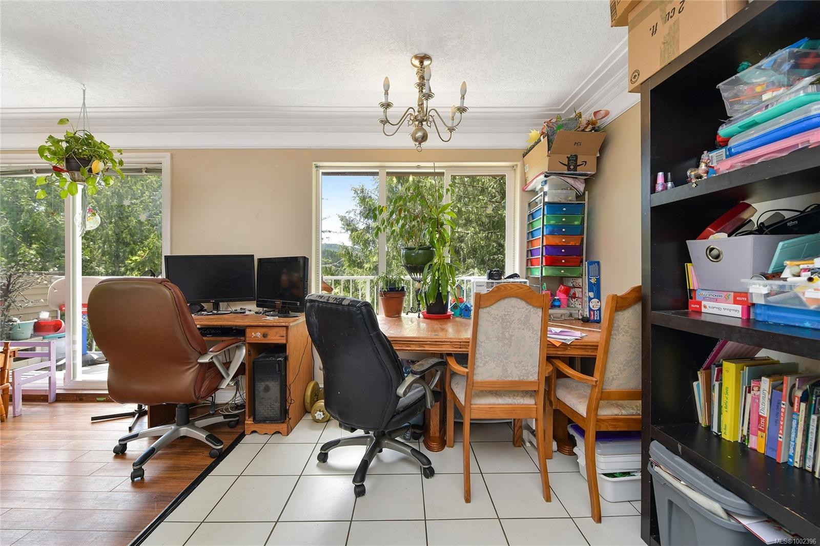 A & B-3232 Loledo Pl, Langford, BC - Indoor Photo Showing Office