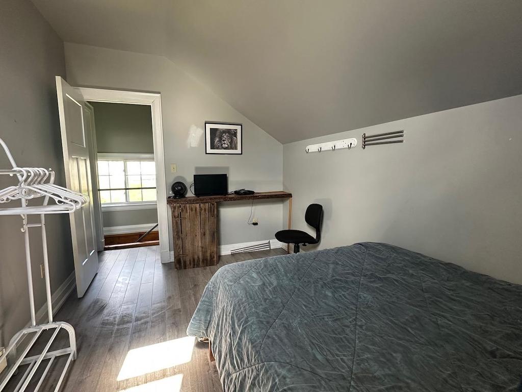 33 Knights Avenue, Souris, PE