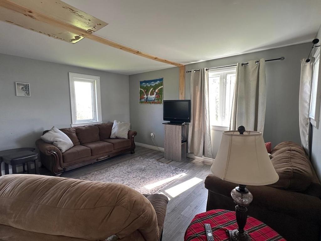 33 Knights Avenue, Souris, PE