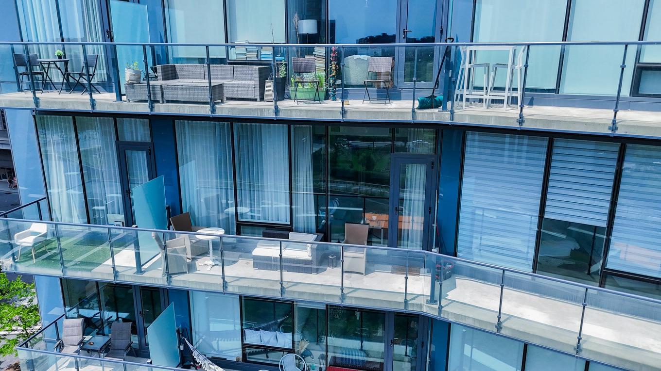 Balcony - 609-1188 Rue St-Antoine O., Montréal (Ville-Marie), QC -