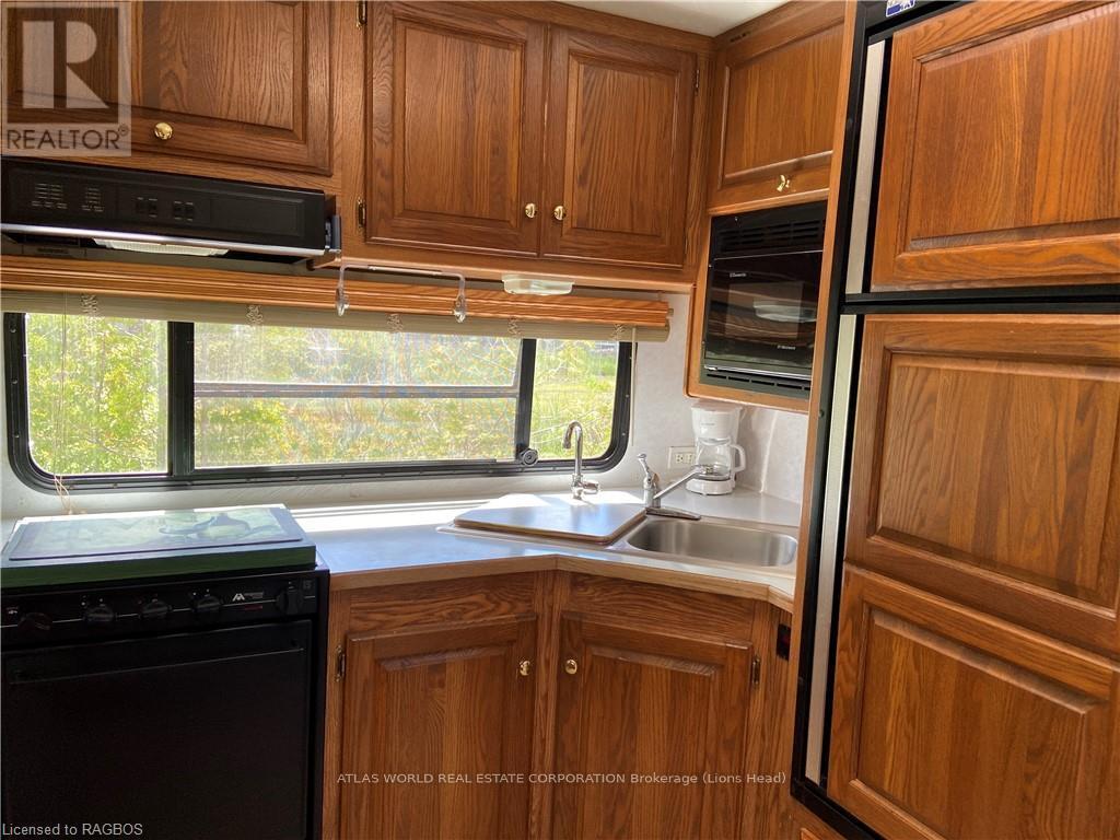 21 - 9 Tamarac Road, Northern Bruce Peninsula, ON