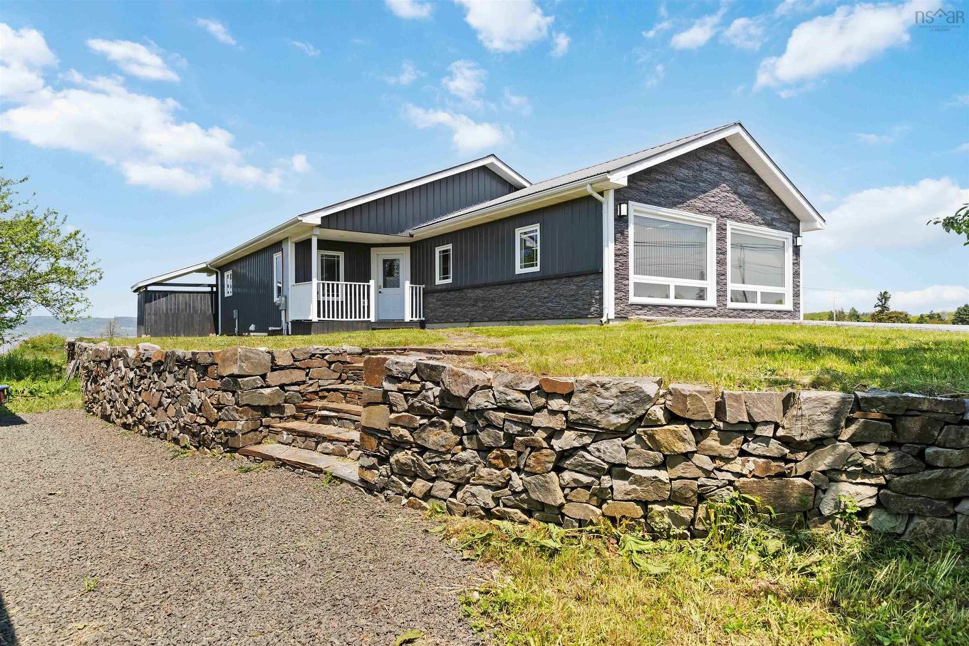 8779 Highway 101, Brighton, NS