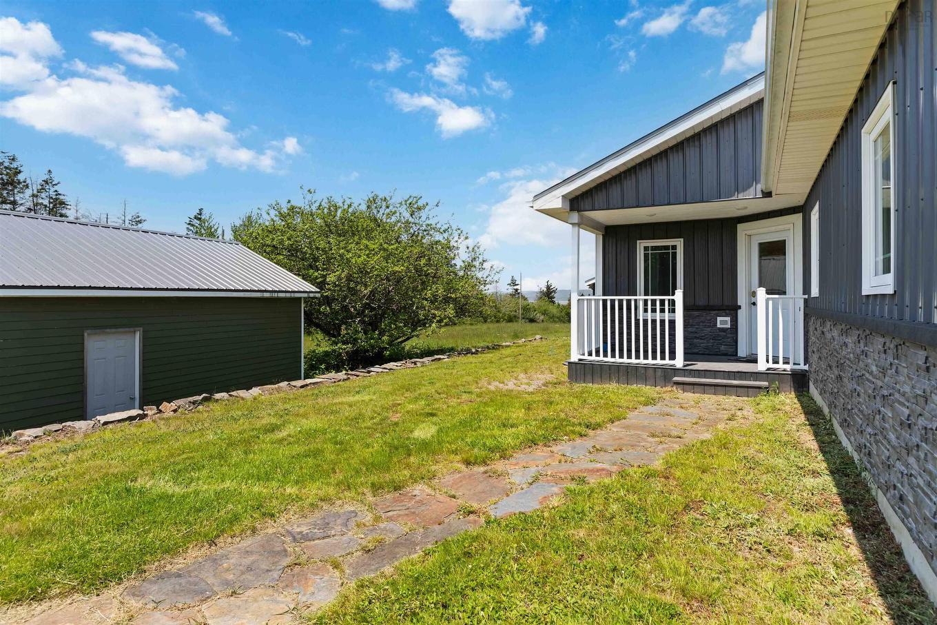 8779 Highway 101, Brighton, NS