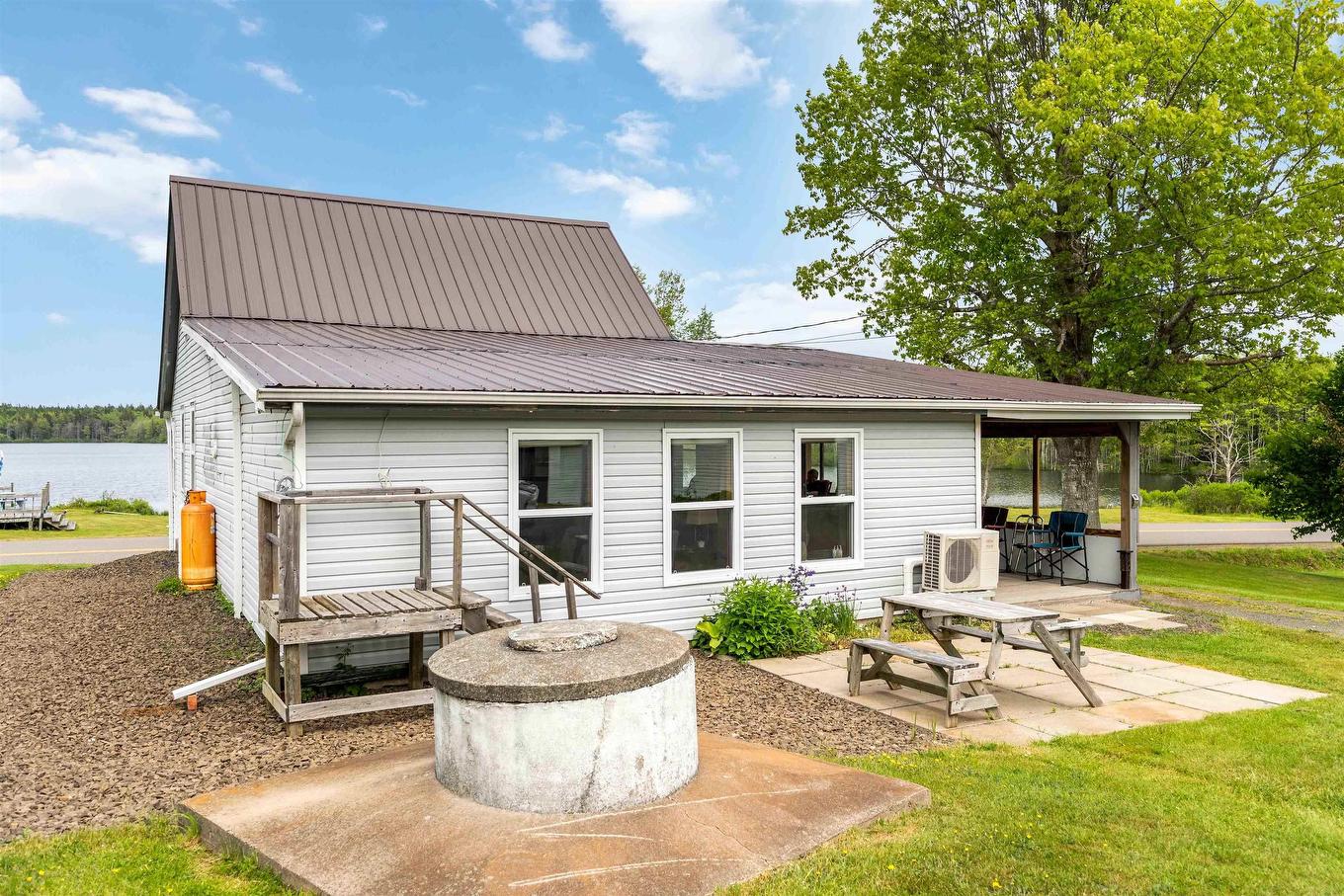 646 French Road, Plympton Station, NS